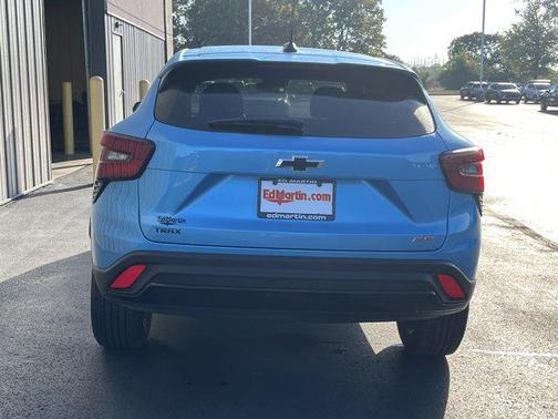 2025 Chevrolet Trax FWD 1RS