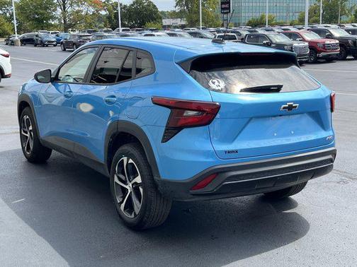 2025 Chevrolet Trax FWD 1RS