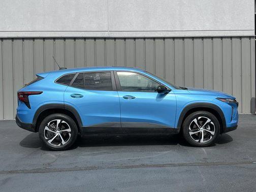 2025 Chevrolet Trax FWD 1RS