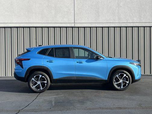 2025 Chevrolet Trax FWD 1RS