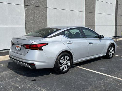 2024 Nissan Altima S FWD