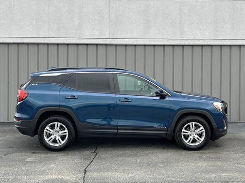 2021 GMC Terrain SLE