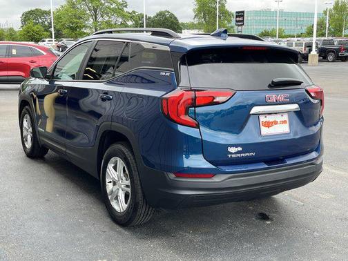 2021 GMC Terrain SLE