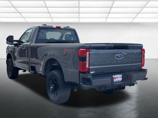2025 Ford F-350 XL