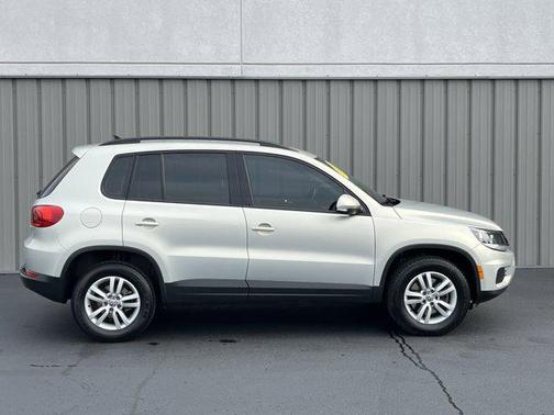 2015 Volkswagen Tiguan Auto S