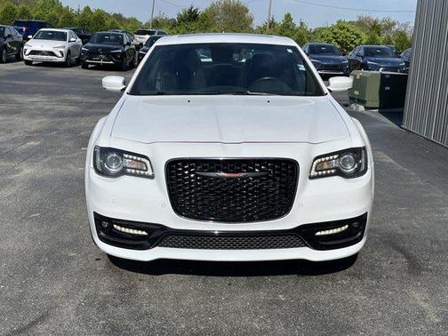 2022 Chrysler 300 S