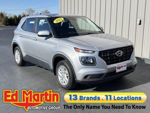 2022 Hyundai VENUE SE