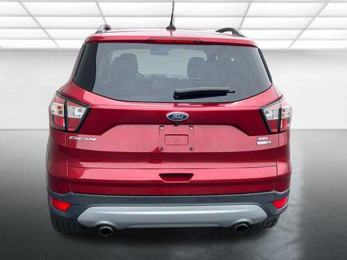 Ruby Red Metallic Tinted Clearcoat 2018 Ford Escape SEL