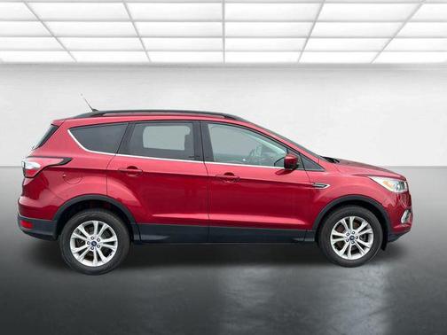 Ruby Red Metallic Tinted Clearcoat 2018 Ford Escape SEL