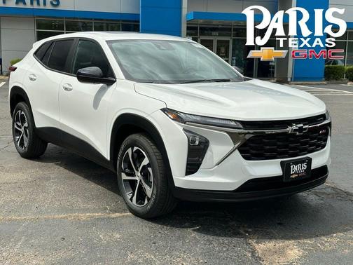 Summit White 2026 Chevrolet Trax FWD 1RS