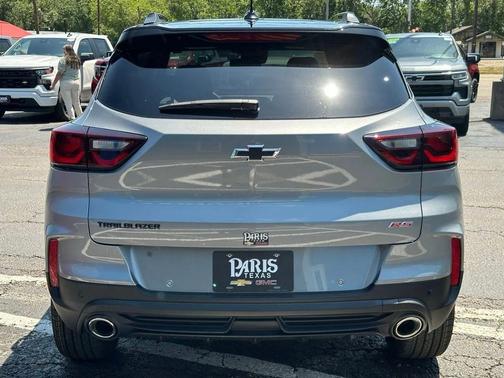 Sterling Gray Metallic 2026 Chevrolet Trailblazer RS