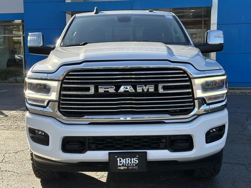 2024 RAM 2500 Laramie Crew Cab 4x4 6'4' Box