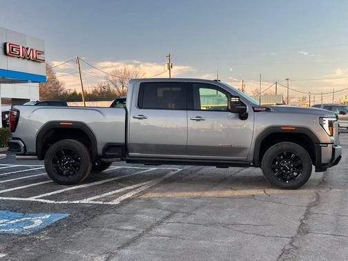 2026 GMC Sierra 2500 AT4