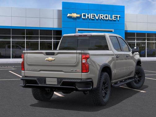 White Sands 2026 Chevrolet Silverado 1500 ZR2