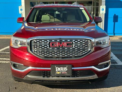 2017 GMC Acadia Denali