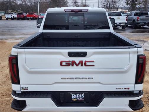 2024 GMC Sierra 2500 AT4