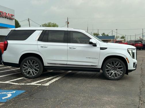 Glacier White Tricoat 2026 GMC Yukon Denali Ultimate