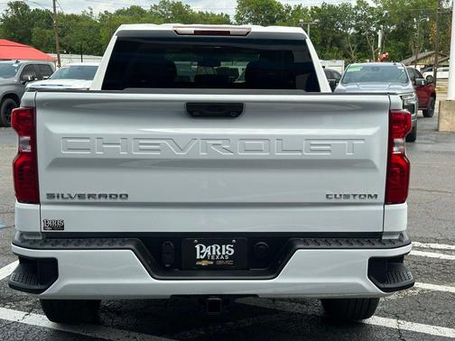 Summit White 2026 Chevrolet Silverado 1500 Custom
