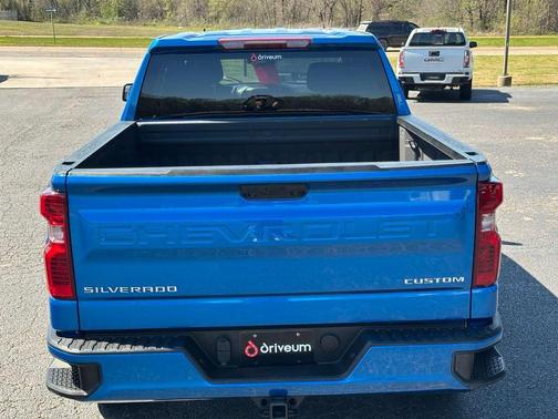 2022 Chevrolet Silverado 1500 Custom