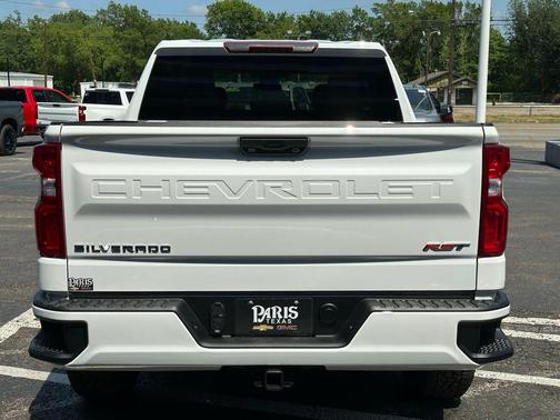 Summit White 2026 Chevrolet Silverado 1500 RST