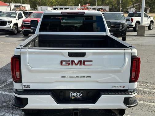 2023 GMC Sierra 2500 AT4