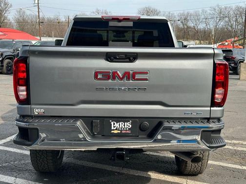 2026 GMC Sierra 2500 SLE