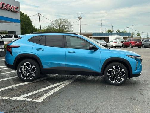 Marina Blue Metallic 2026 Chevrolet Trax FWD 2RS