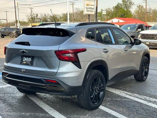 Sterling Gray Metallic 2025 Chevrolet Trax FWD ACTIV