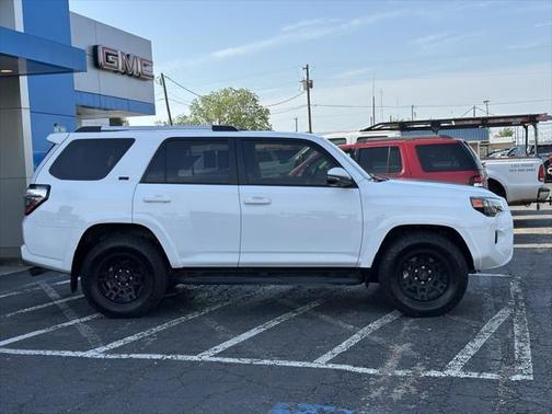2024 Toyota 4Runner SR5 Premium