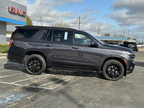 2024 Chevrolet Tahoe 4WD RST