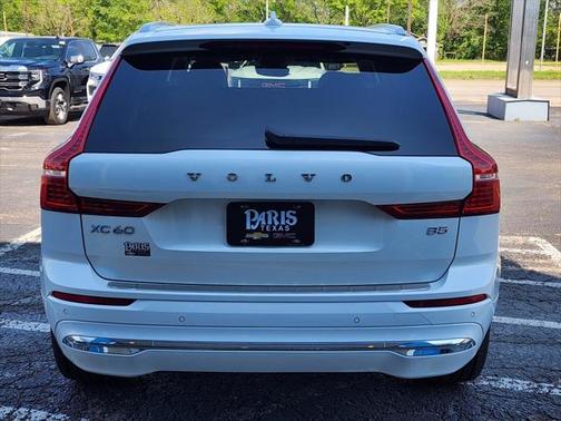 2022 Volvo XC60 B5 Inscription