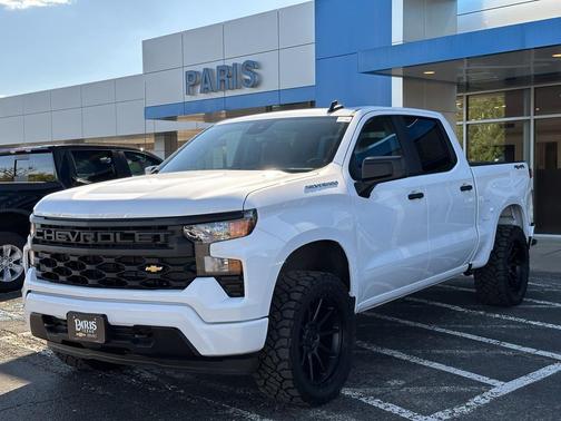 2025 Chevrolet Silverado 1500 Custom