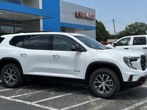 2025 GMC Acadia AWD AT4