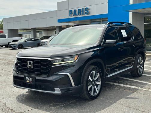 Crystal Black Pearl 2023 Honda Pilot AWD Elite