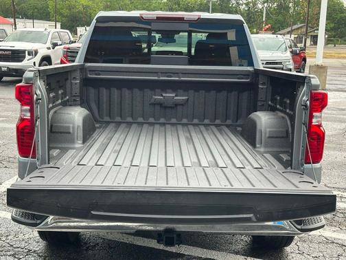 Sterling Gray Metallic 2026 Chevrolet Silverado 1500 LT