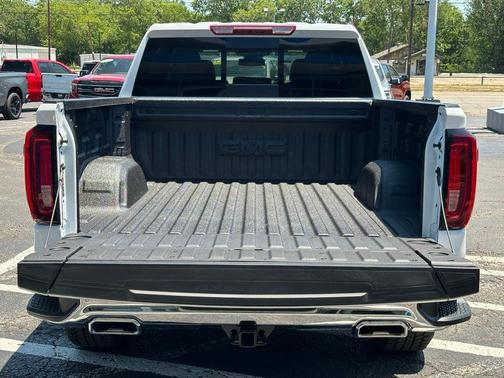 Summit White 2026 GMC Sierra 1500 SLT