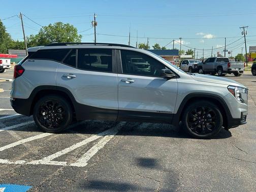 Sterling Metallic 2024 GMC Terrain SLE