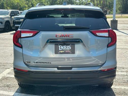 Sterling Metallic 2024 GMC Terrain SLE