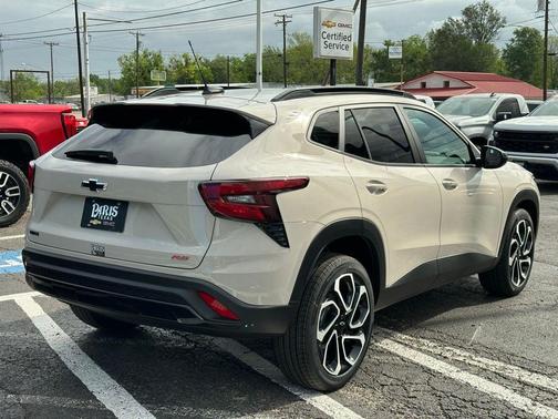 White Sands 2026 Chevrolet Trax FWD 2RS