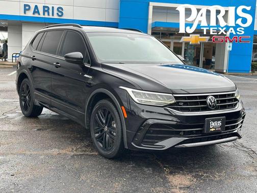 Deep Black Pearl 2022 Volkswagen Tiguan 2.0T SE R-Line Black