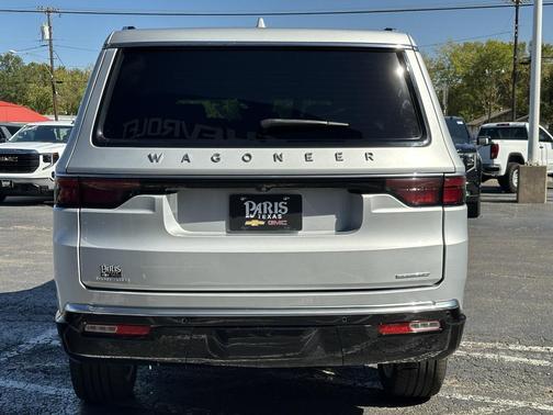 2022 Jeep Wagoneer Series III 4x4