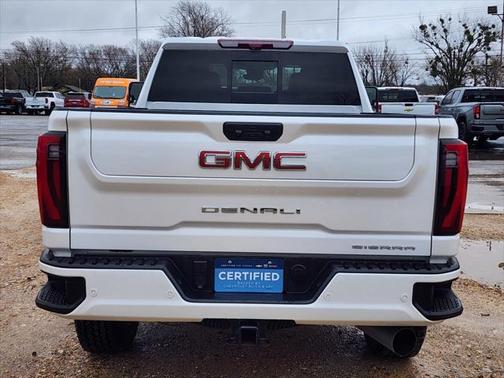 2024 GMC Sierra 2500 Denali