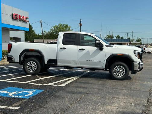 Summit White 2026 GMC Sierra 2500 Pro