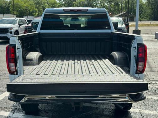 Summit White 2026 GMC Sierra 2500 Pro