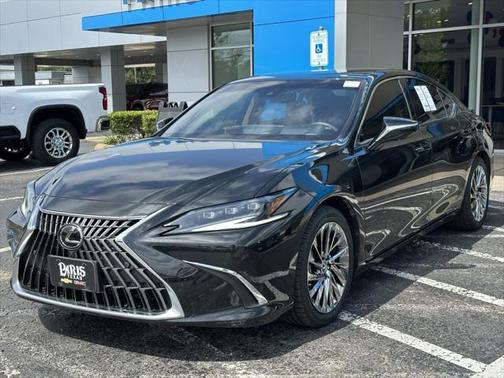2024 Lexus ES 350 Ultra Luxury
