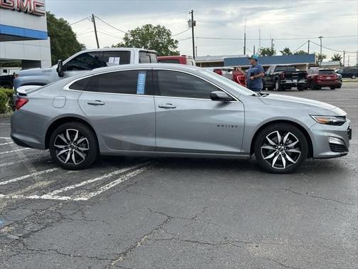 2024 Chevrolet Malibu FWD RS