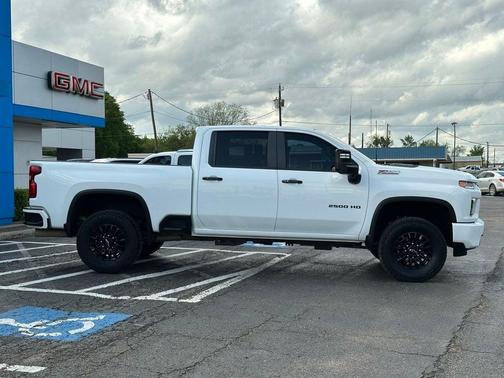 2022 Chevrolet Silverado 2500 LT