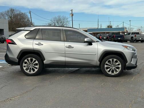 2019 Toyota RAV4 Limited