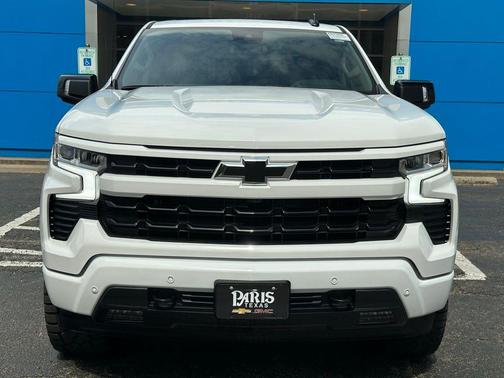 Summit White 2026 Chevrolet Silverado 1500 RST