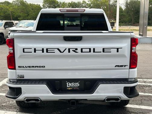Summit White 2026 Chevrolet Silverado 1500 RST